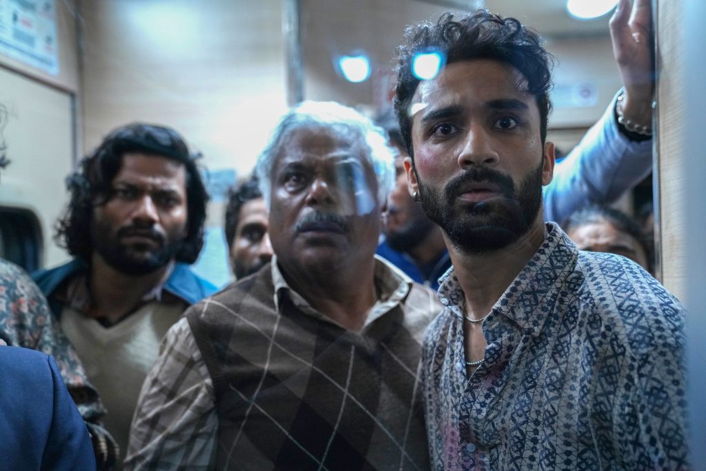 © 2024 BY DHARMA PRODUCTIONS PVT. LTD. & SIKHYA ENTERTAINMENT PVT. LTD.